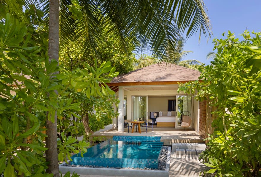 Premium Beachfront Room photo 8